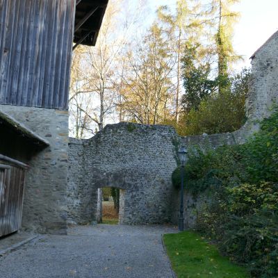 013 einstiege Stadtmauer